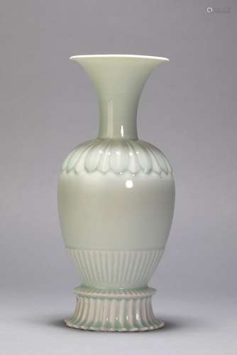 HeTian Kiln Long Neck Vase from Qing