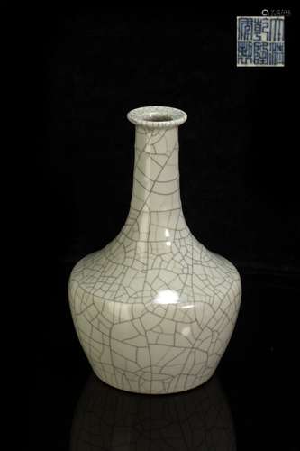 QianLong Glazed Long Mouth Vase from Qing