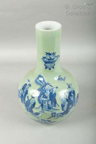 Chine, début XXe siècle Vase tianqiuping en porce…