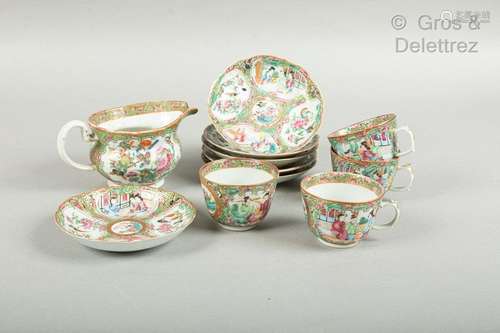 Chine, fin XIXème siècle Lot de onze porcelaines …