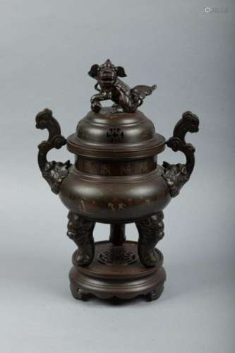 Indochine, fin XIXe siècle Brûle parfum tripode a…