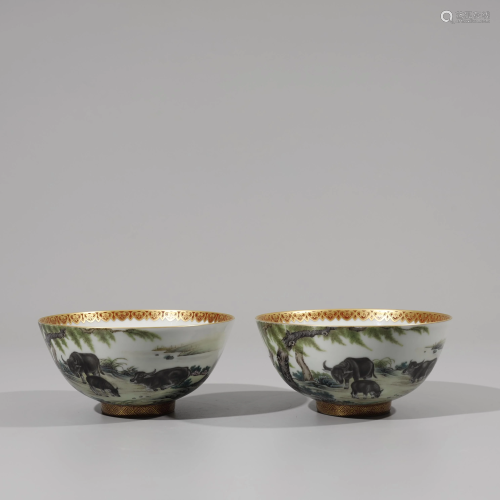 ANCIENT CHINSES,A PAIR OF FAMILLE-ROSE CUPS