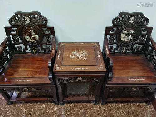 A GROUP OF WOOD CHAIR AND TABLE