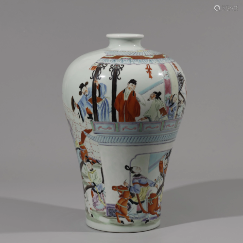 CHINESE QING DYNASTY FAMILLE-ROSE VASE MEIPING