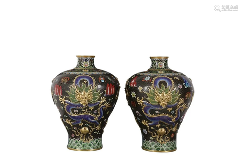 PAIR OF CLOISONNE ENAMEL 'THREE DRAGONS AND PEARL'