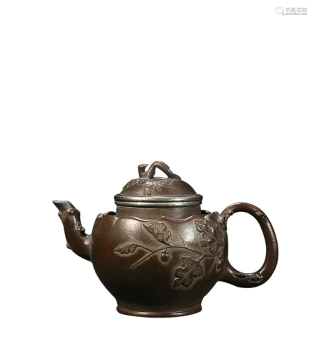 ZISHA TEAPOT CARVED WITH GOURD