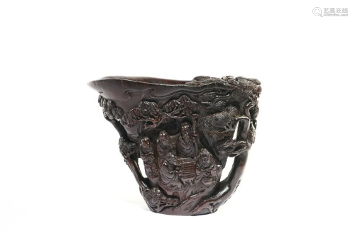 RARE MATERIAL CUP CARVED WITH FIGURE STORY