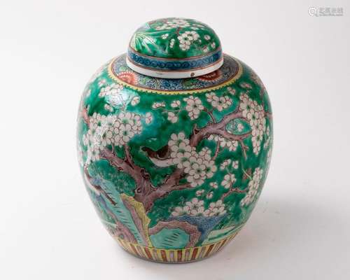 CHINE POT à GINGEMBRE en porcelaine à décor de bra…