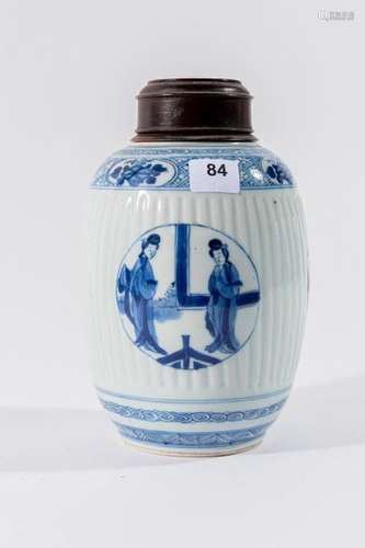 CHINE POT à THÉ en porcelaine côtelée à décor bleu…