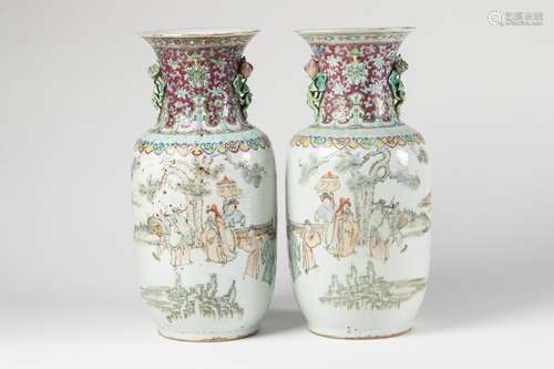 CHINA Pair of porcelain VASES with polychrome deco…