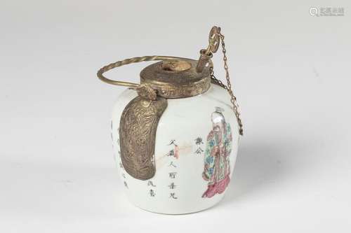 CHINA Porcelain jar with polychrome decoration of …