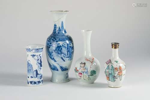 CHINA Set of four porcelain VASES with blue white …