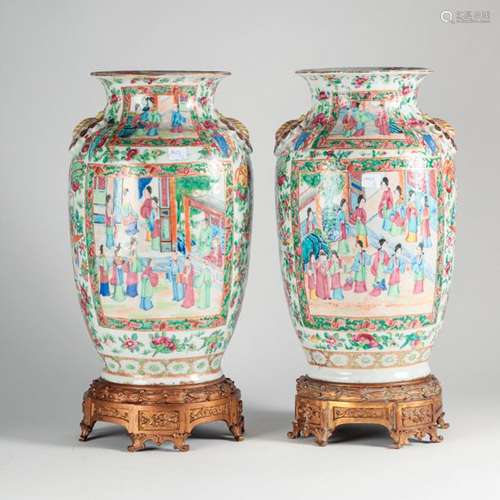 CHINA, Canton Pair of porcelain VASES with polychr…