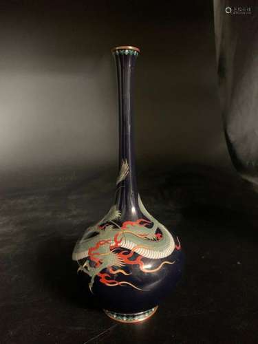 JAPAN Small bottle VASE in cloisonné enamels on co…