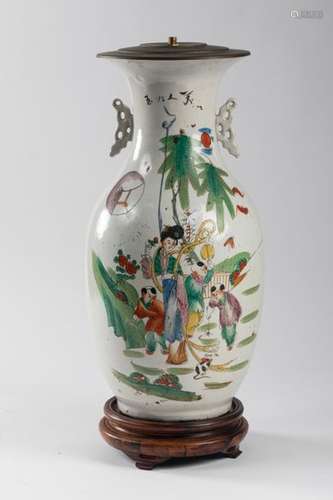 CHINA Porcelain vase with polychrome decoration of…