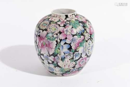 CHINA Porcelain ball vase with polychrome decorati…