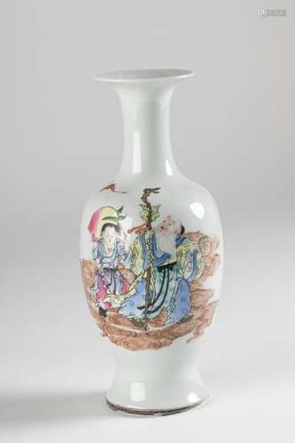 CHINA Porcelain vase with polychrome decoration of…