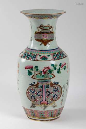 CHINA Porcelain vase decorated with enamels of the…