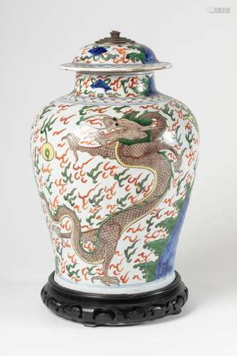 CHINA Porcelain and Wucai enamels covered pottery …