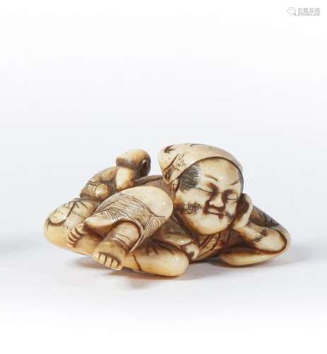 JAPON Milieu Époque EDO (1603 1868). Netsuke en iv…