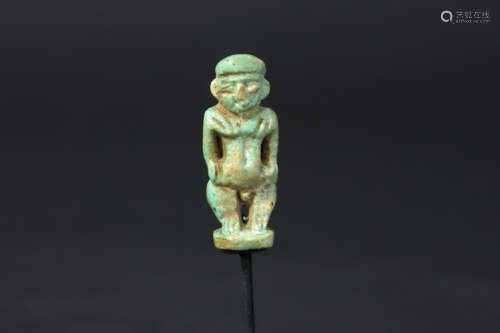 6th Cent. BC Ancient Egyptian tomb figure : an amulet, representing 'Ptah' in glazed [...]