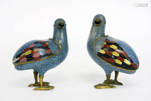 pair of antique Chinese cloisonné 'partridges' with lid - with an Qian Long mark - [...]