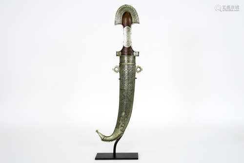 Morroccan dagger - - Marokkaanse dolk met schede - hoogte : 47 cm - gemonteerd -