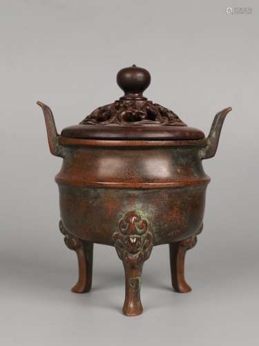 A Bronze Censer