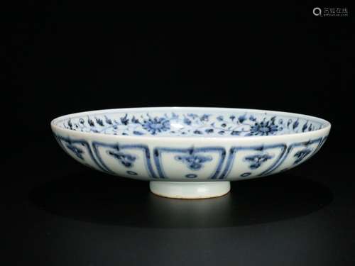 A Porcelain Blue&White Plate