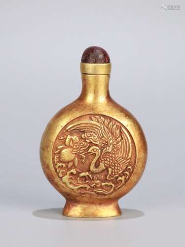 A Gilt Bronze Snuff Bottle