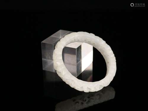 A Hetian Jade Bangle