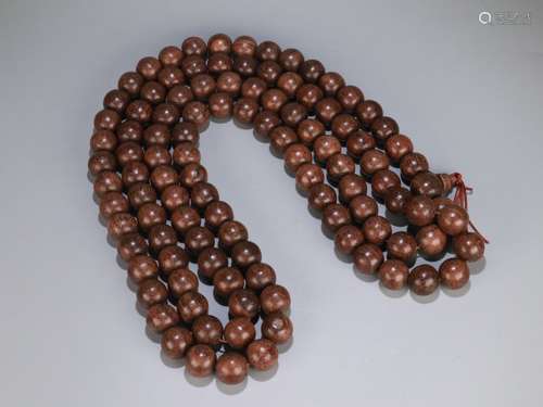 An Agarwood Rosary