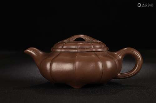 A Zisha Teapot With Shi Xiaomar Mark