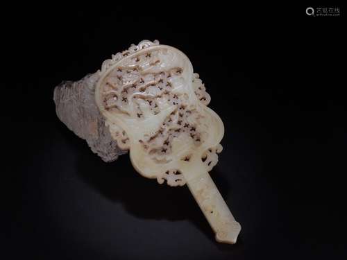 A Hetian Jade Ornament