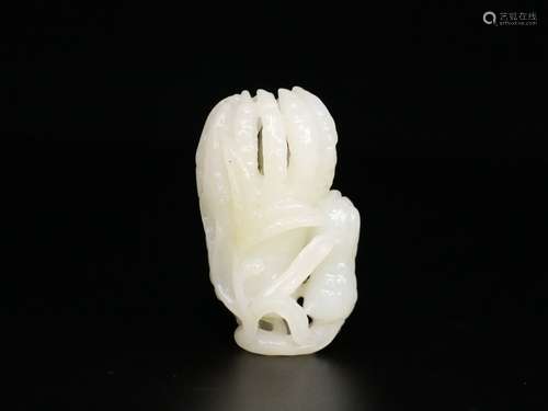 A Hetian Jade Bergamot Ornament