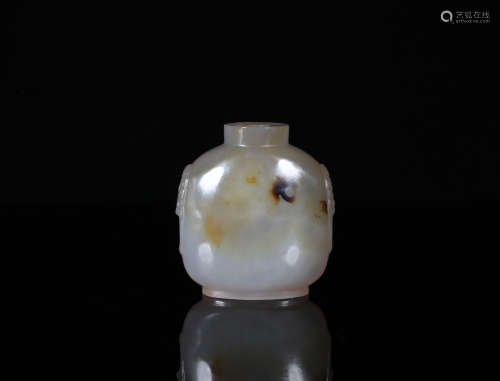 Carved Agate Snuff Bottle Qing Style清代玛瑙鼻烟壶