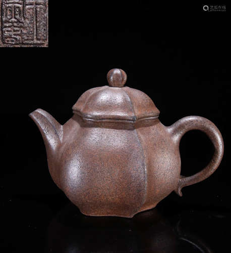 A MELON SHAPE ZISHA POT