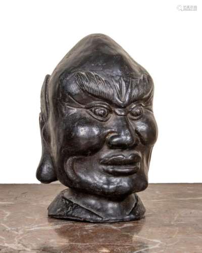 JAPANESE WARRIOR'S HEAD in cast iron High: 18 Cm […