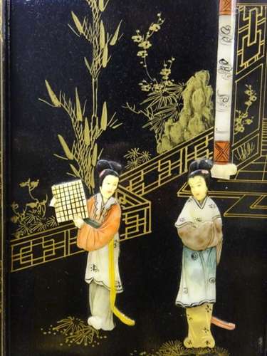 WOODEN LACQUER PANEL \r\n China (?) \r\n Women in a la…