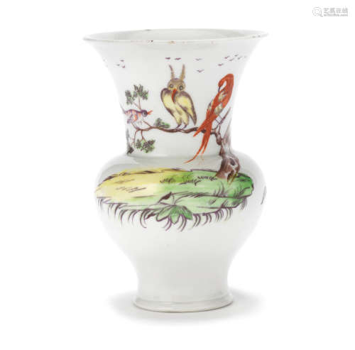 A Worcester vase, circa 1757-8