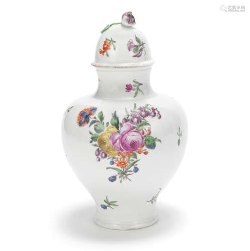 A Worcester vase and cover, circa 1757-8