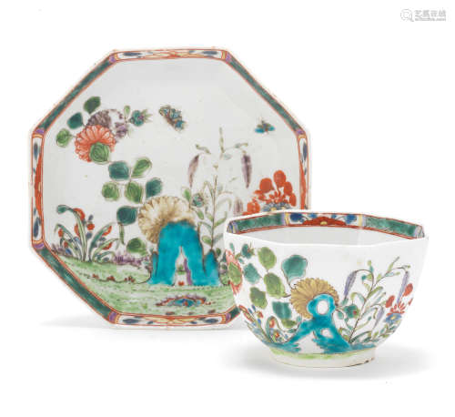 A Worcester teabowl and saucer, circa 1753-54