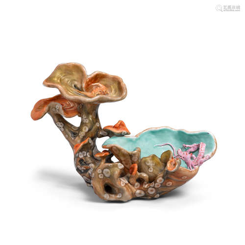 An unusual lingzhi-form water coupe Late Qing/Republic period