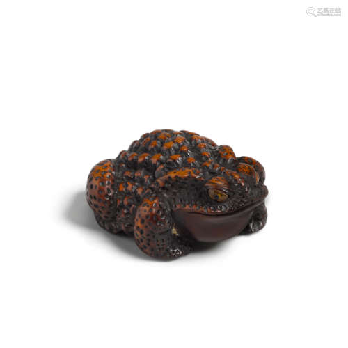 A boxwood study of a frog Edo period (1615-1868), mid 19th century