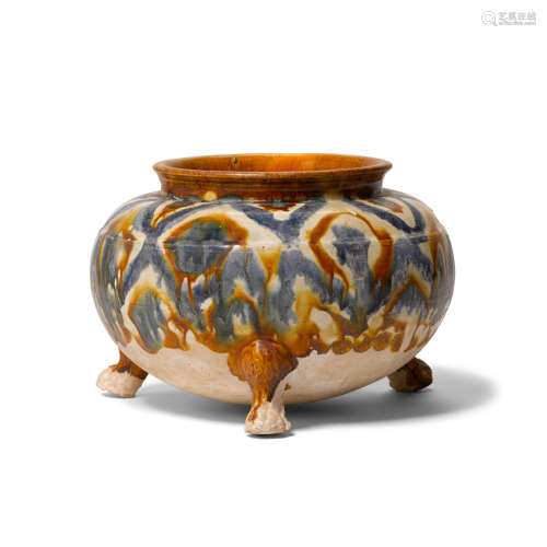 A sancai and blue glazed tripod pottery vessel Tang dynasty