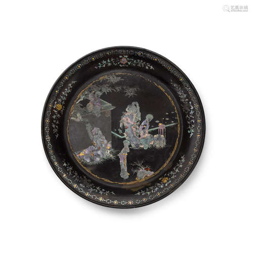 An exquisite mother-of-pearl inlaid black laquer dish Jiang Jianli zhi mark, Kangxi period