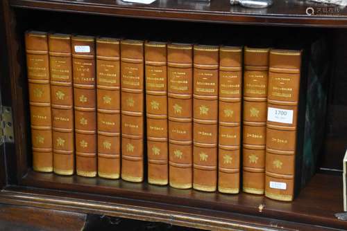 Lot de 11 volumes 