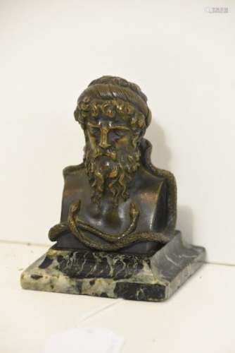 Buste en bronze à l'antique sur socle en marbre ve…