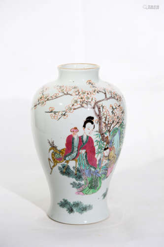 Chinese Famille Rose Porcelain Pattern Of Figures'S Story Plum Bottle