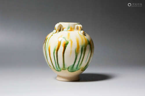 Chinese Su Tricolor Porcelain Jar